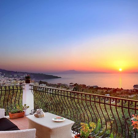 M Suites Sorrento Exterior foto