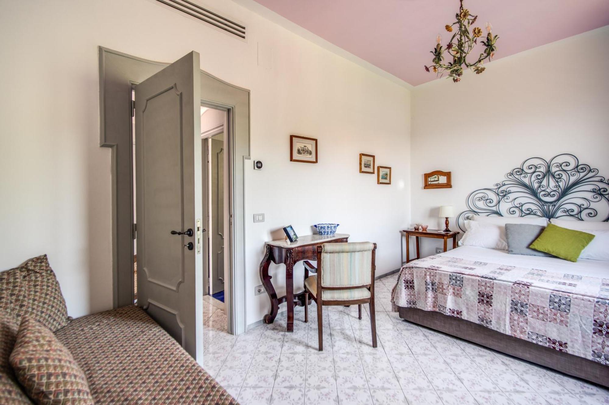 M Suites Sorrento Exterior foto