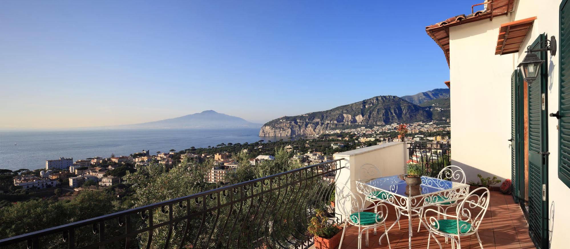M Suites Sorrento Exterior foto