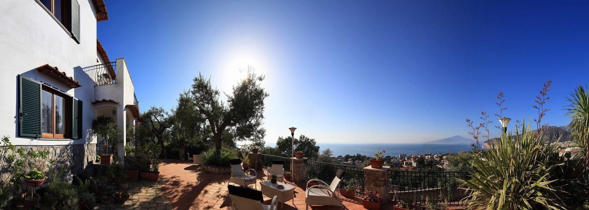 M Suites Sorrento Exterior foto